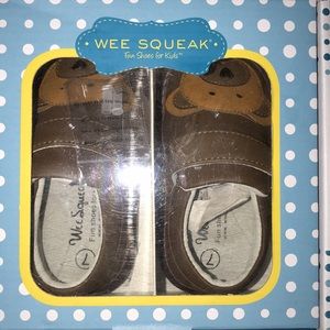 Wee squeak toddler shoes